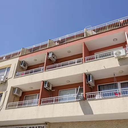 2bd With Parking, Working Space And Pool Apartamento