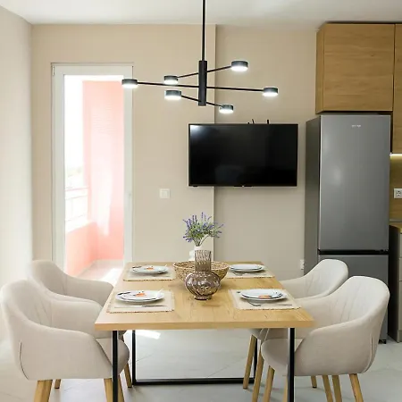 Apartamento 2bd With Parking, Working Space And Pool Varna